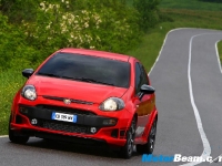 thumbs Red Punto EVO Abarth  (4) photo